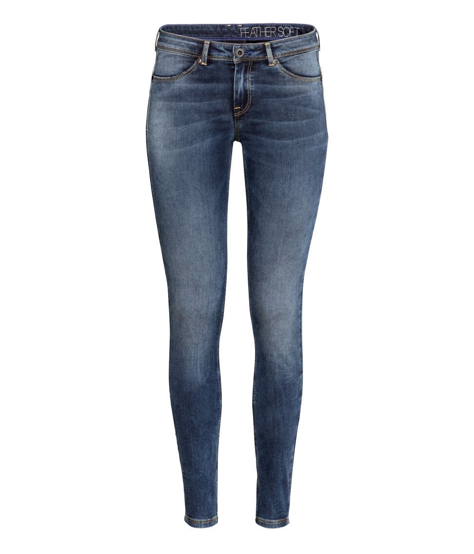 H&m Feather Soft Low Jeggings in Blue | Lyst